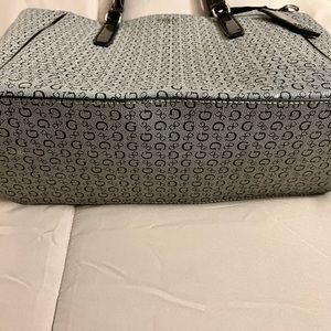 Guess purse with wallet.